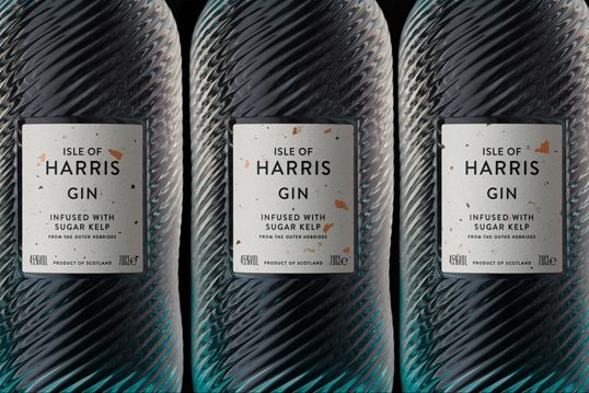 lovely-package-isle-of-harris-gin-1